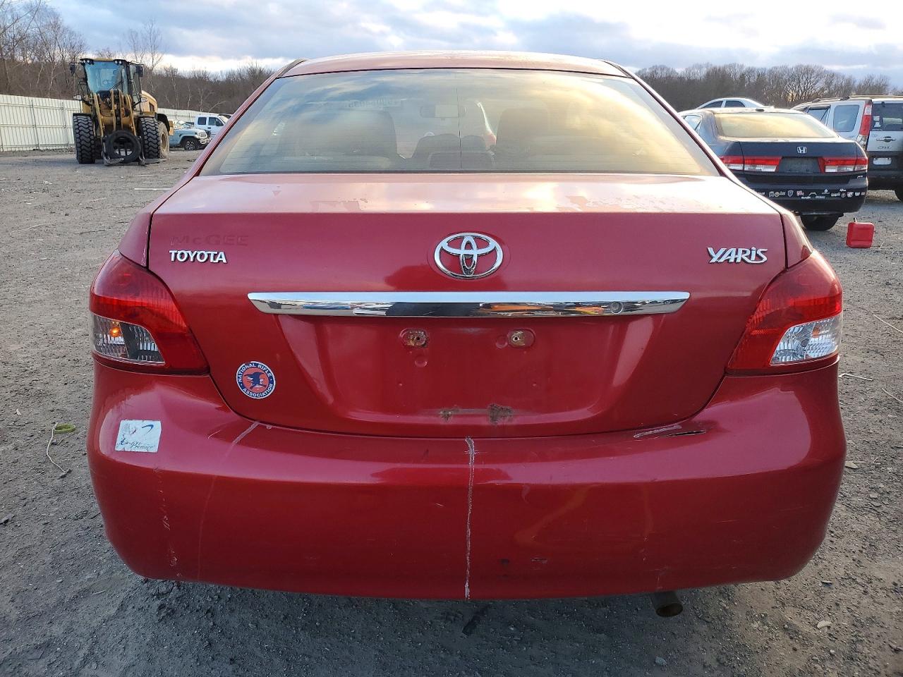 2008 TOYOTA YARIS photo 11