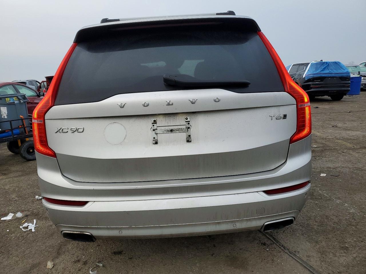 2021 VOLVO XC90 T6 MOMENTUM photo 6
