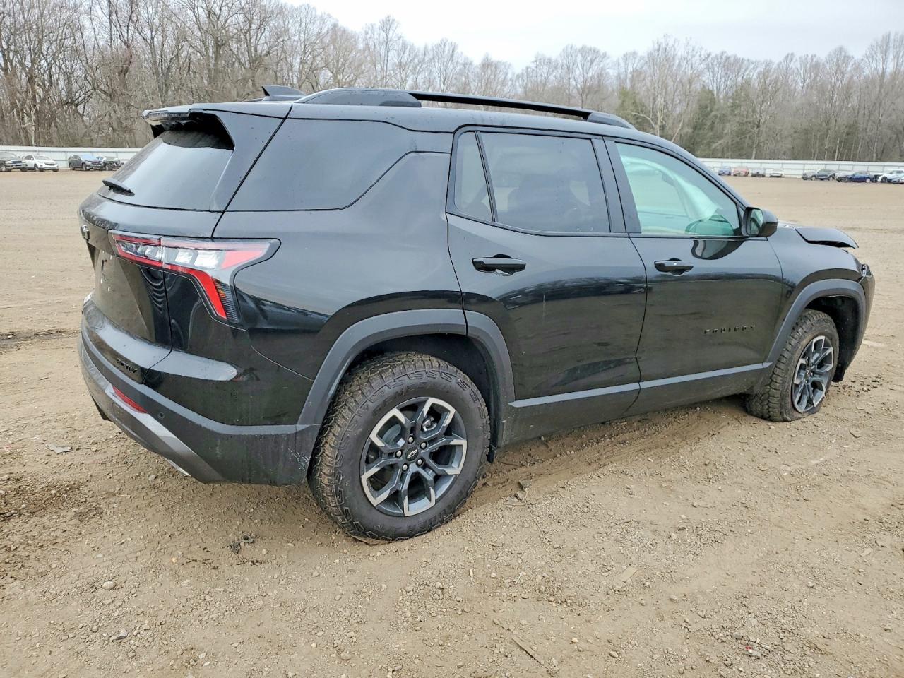 2026 CHEVROLET EQUINOX ACTIV photo 3