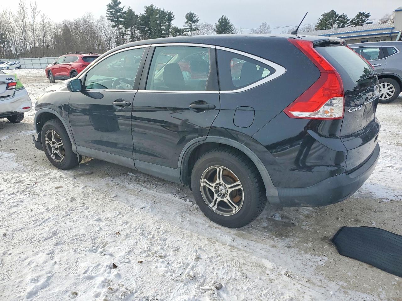 2014 HONDA CR-V LX photo 2