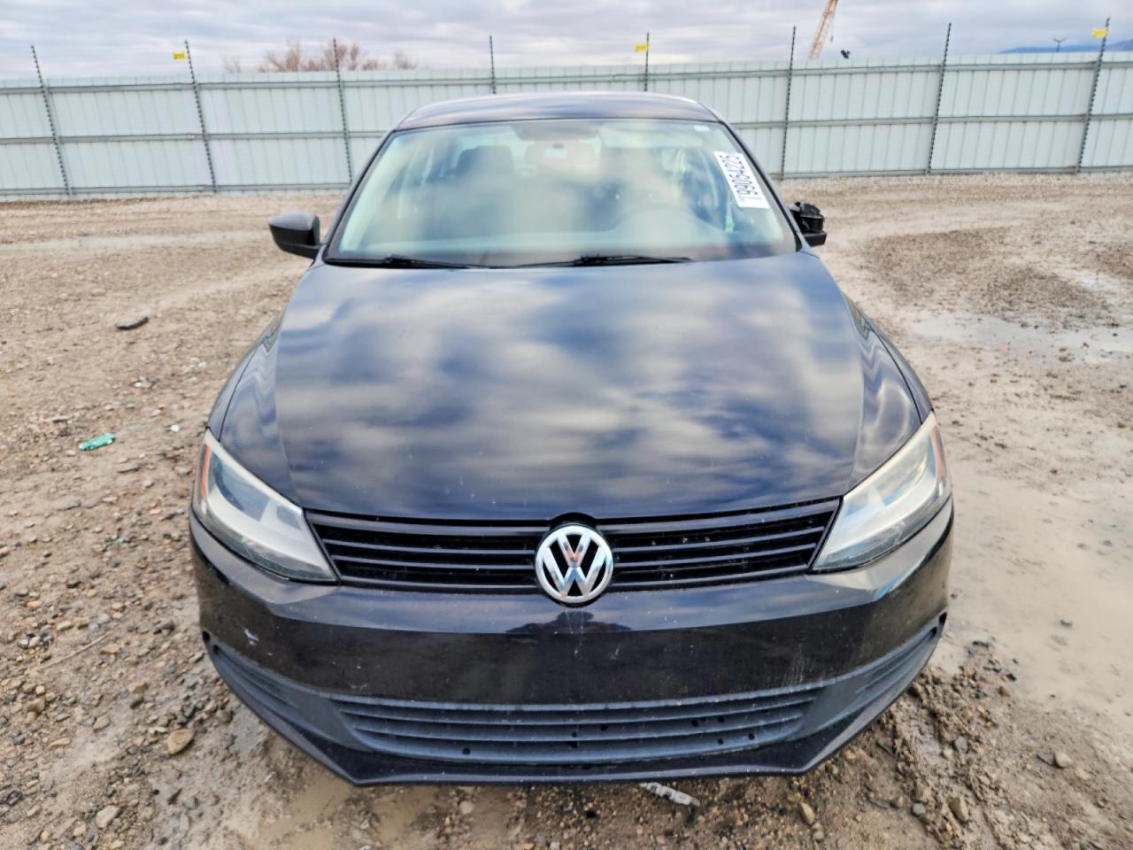 2014 VOLKSWAGEN JETTA BASE photo 5