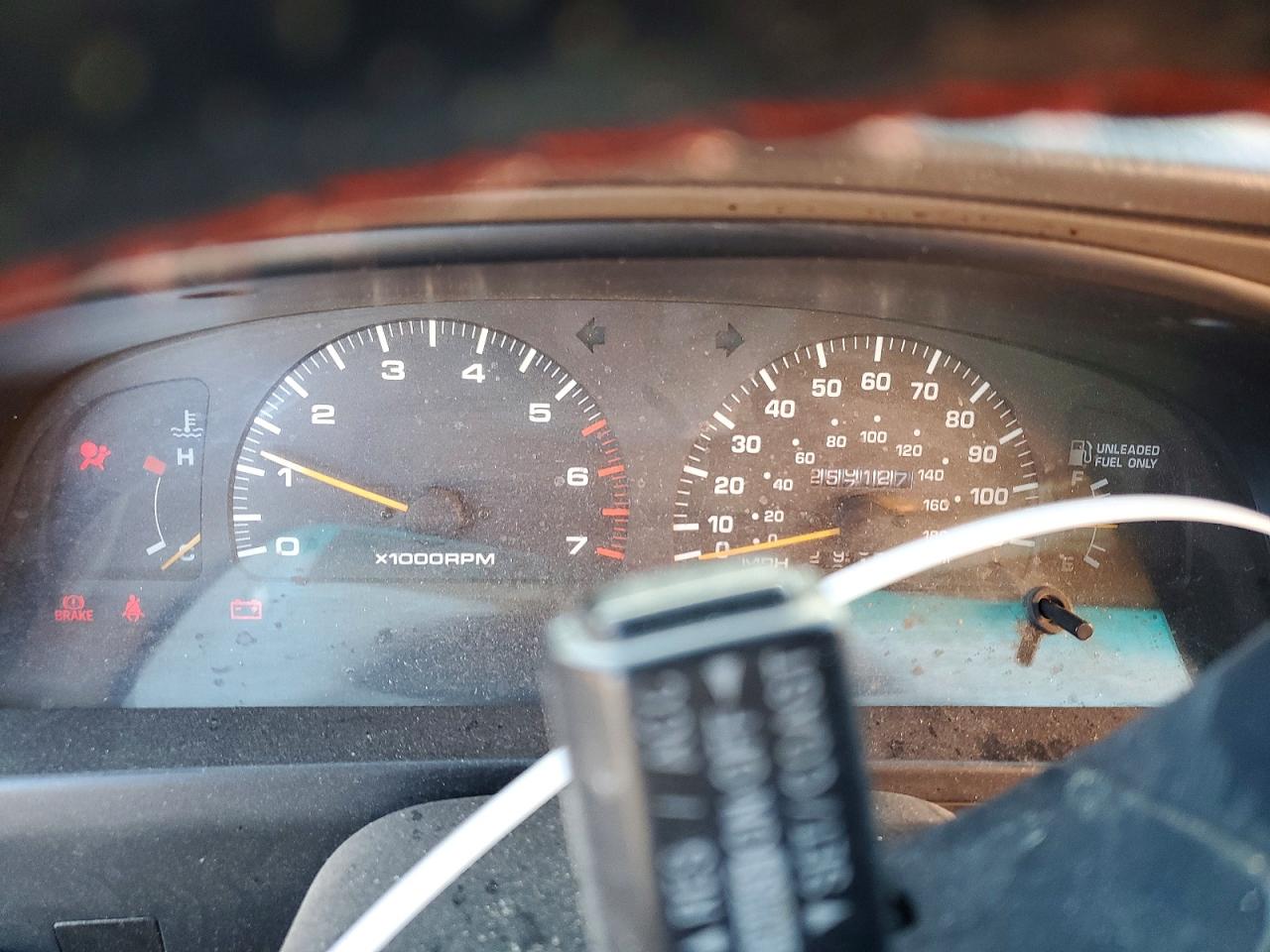 1996 TOYOTA 4RUNNER SR5 photo 9