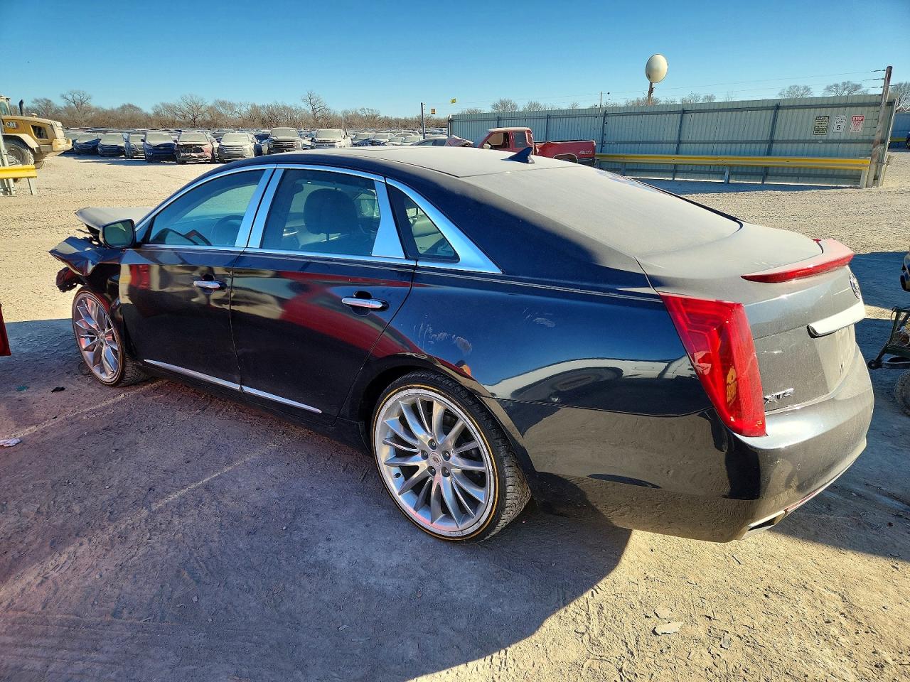 2013 CADILLAC XTS PLATINUM photo 3