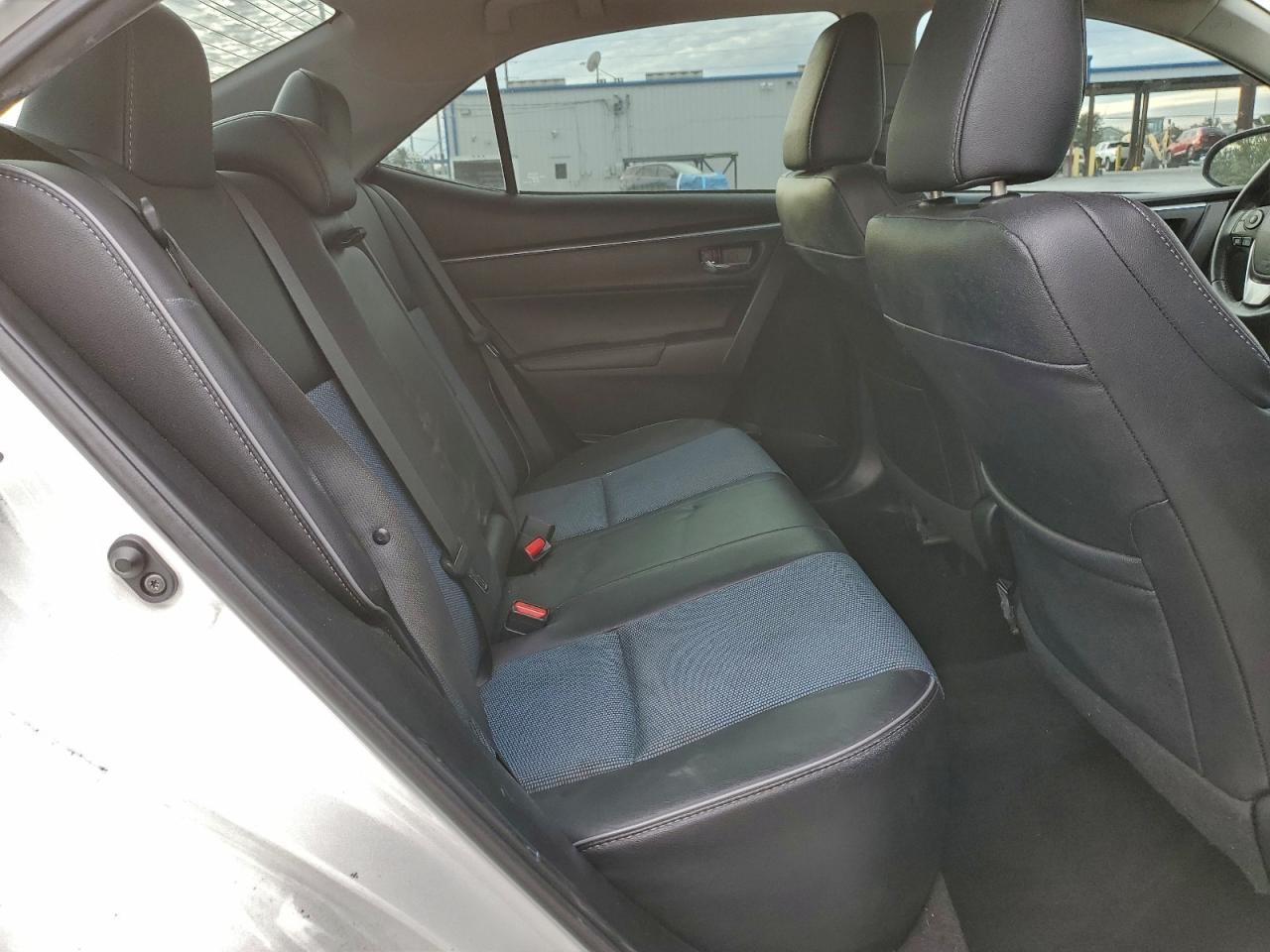 2016 TOYOTA COROLLA L photo 10