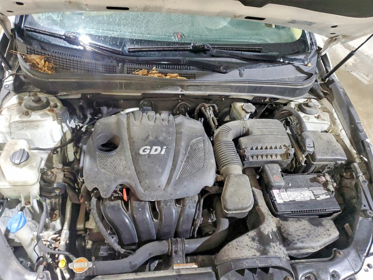 2013 HYUNDAI SONATA SE photo 11