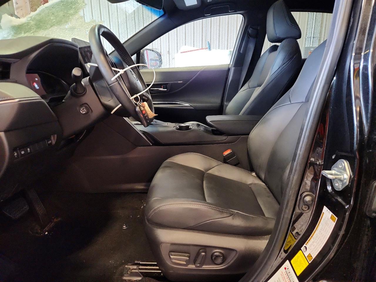 2023 TOYOTA VENZA LE photo 7
