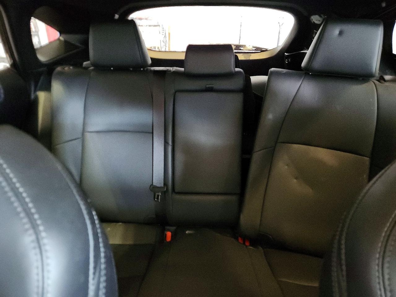 2023 TOYOTA VENZA LE photo 10