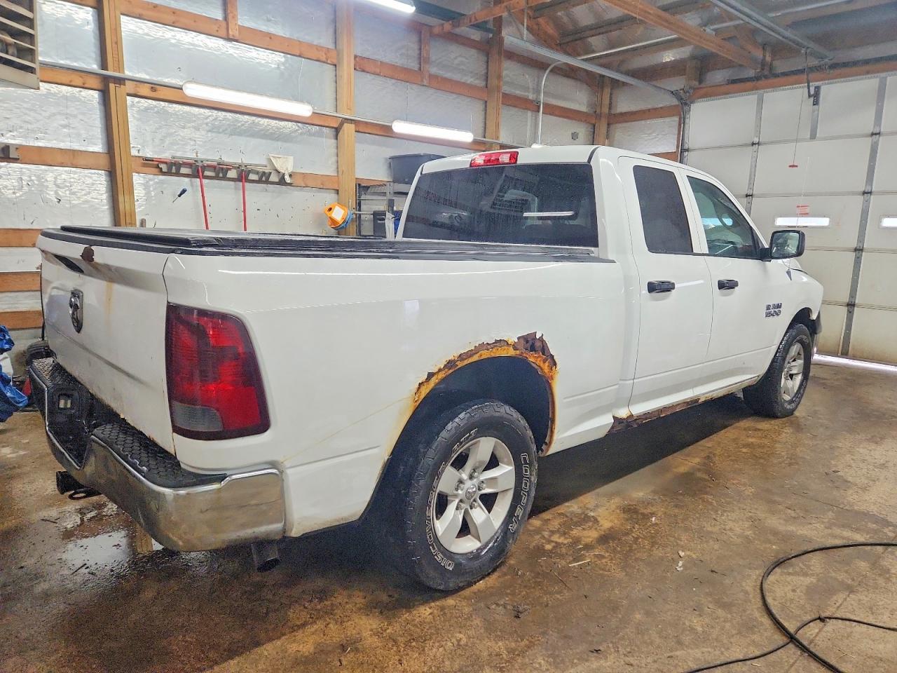 2013 RAM 1500 ST photo 3