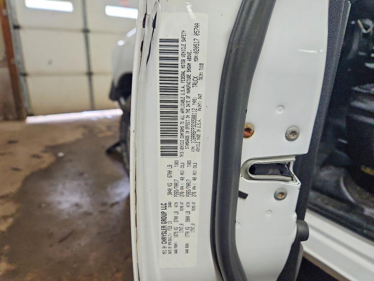2013 RAM 1500 ST photo 13
