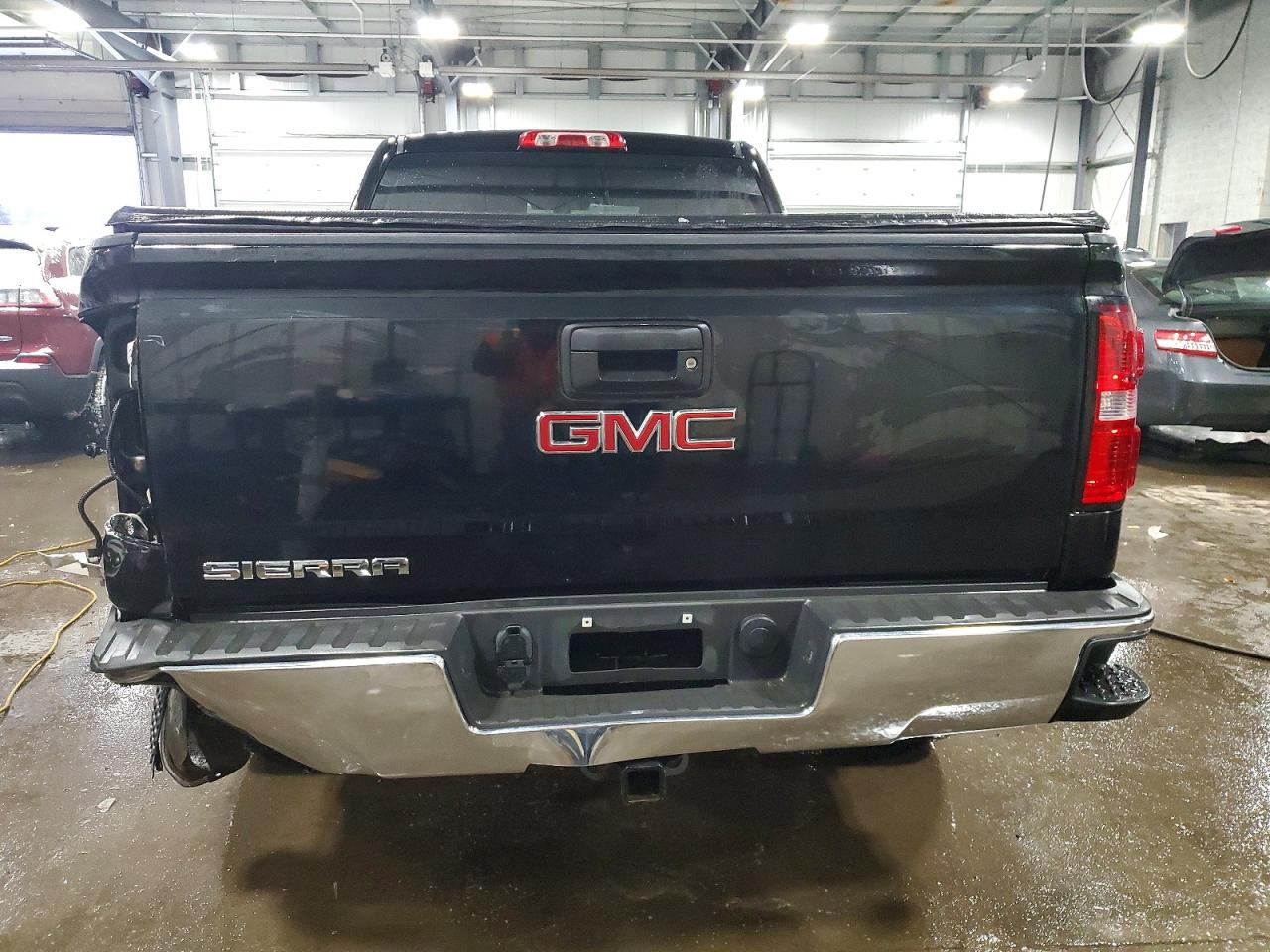 2015 GMC SIERRA K1500 photo 6