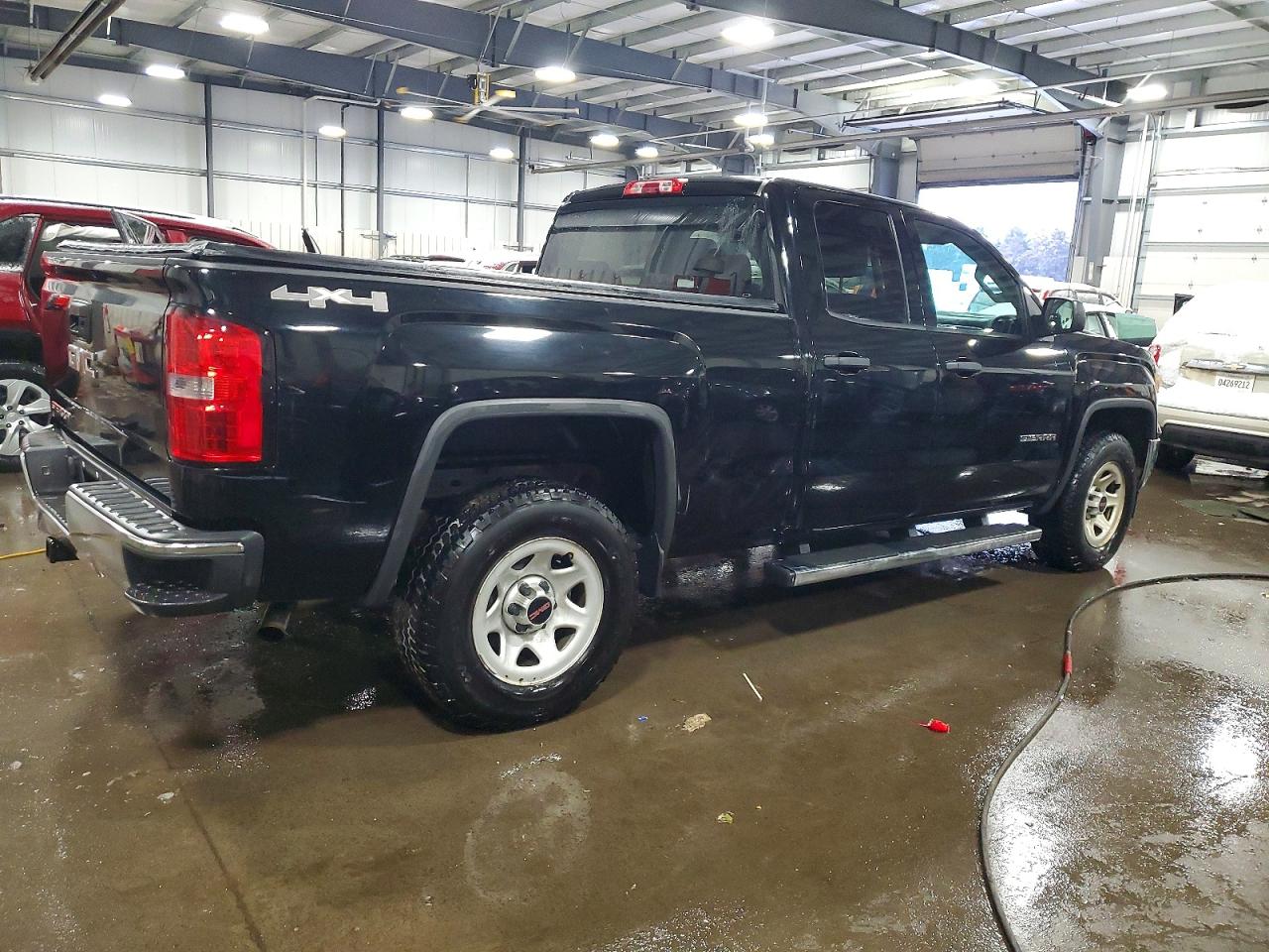 2015 GMC SIERRA K1500 photo 3