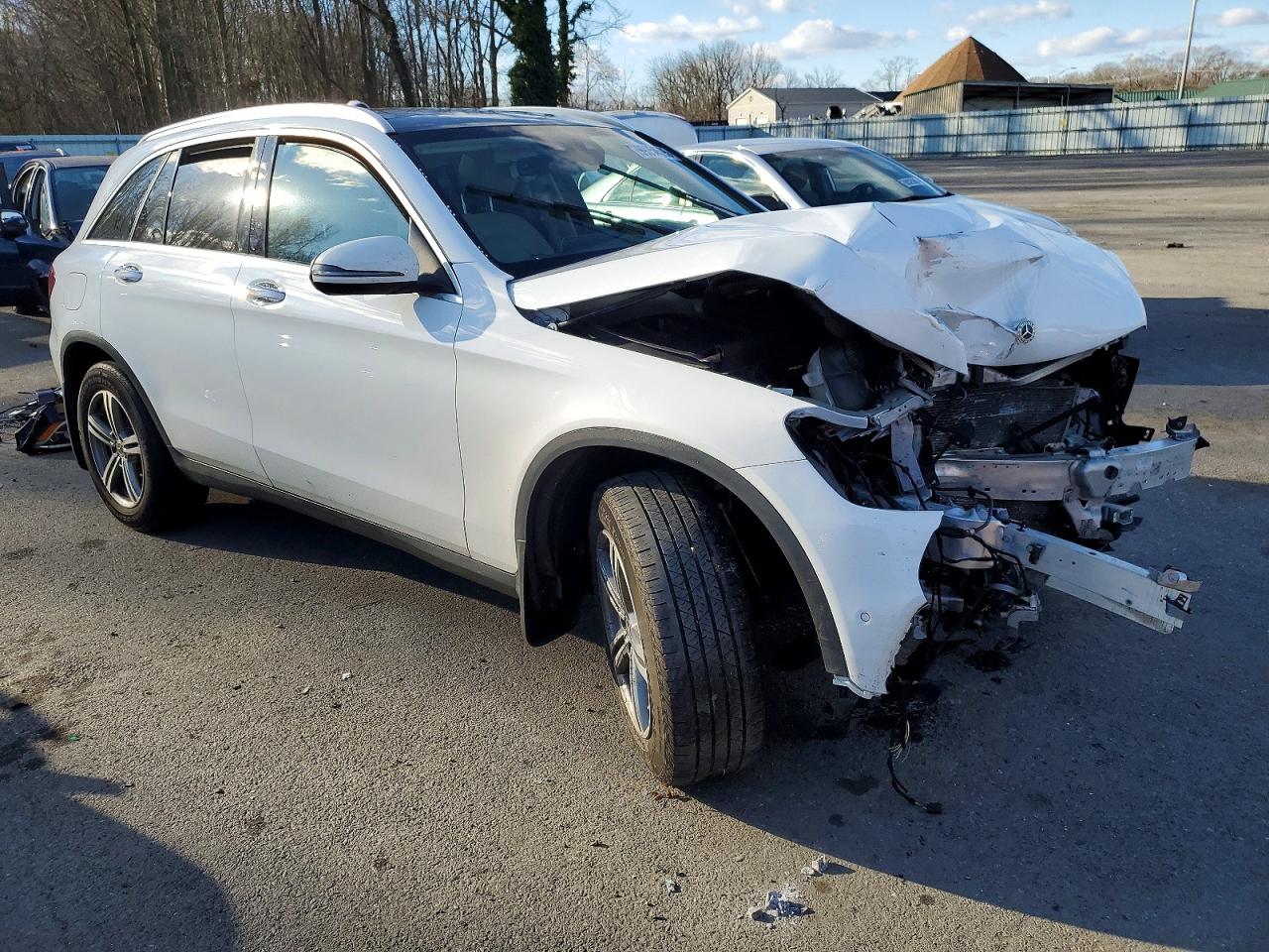 2021 MERCEDES-BENZ GLC 300 4MATIC photo 4