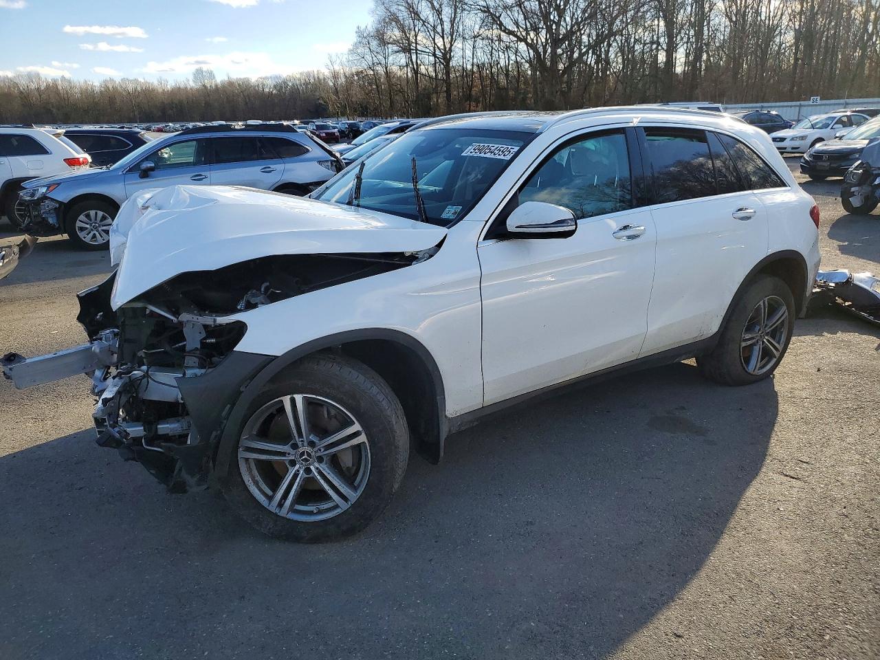 2021 MERCEDES-BENZ GLC
