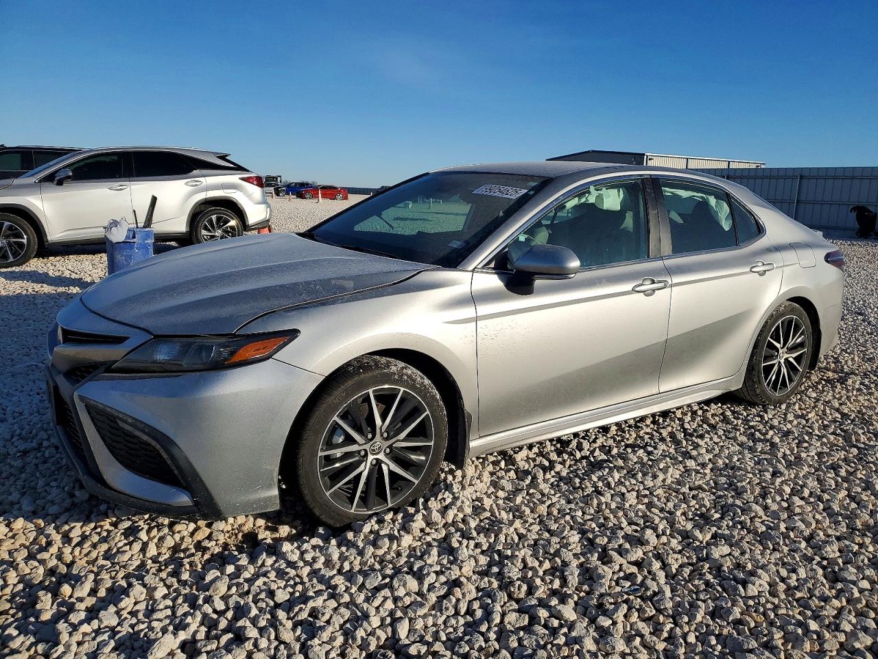 2024 TOYOTA CAMRY