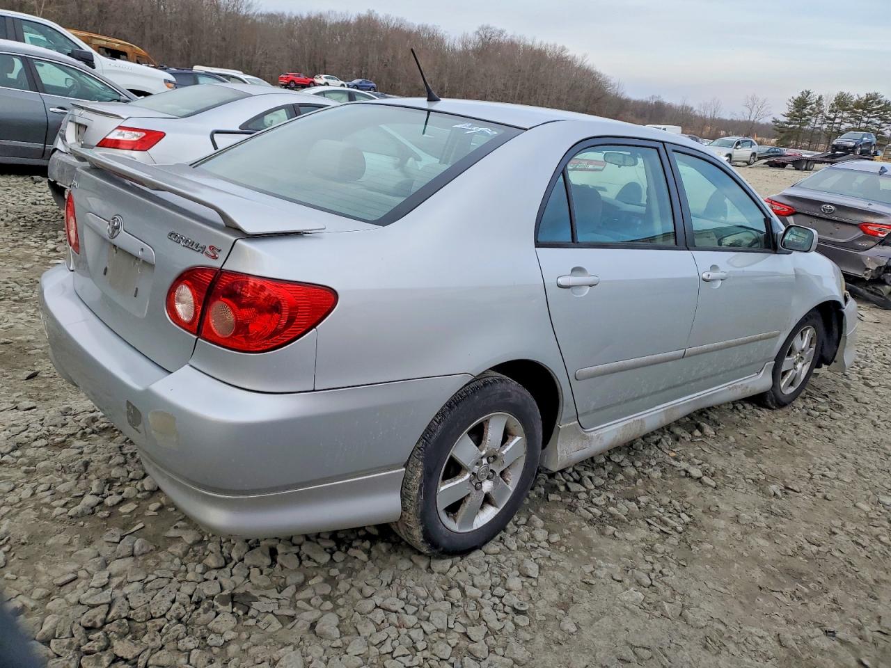 2006 TOYOTA COROLLA CE photo 3