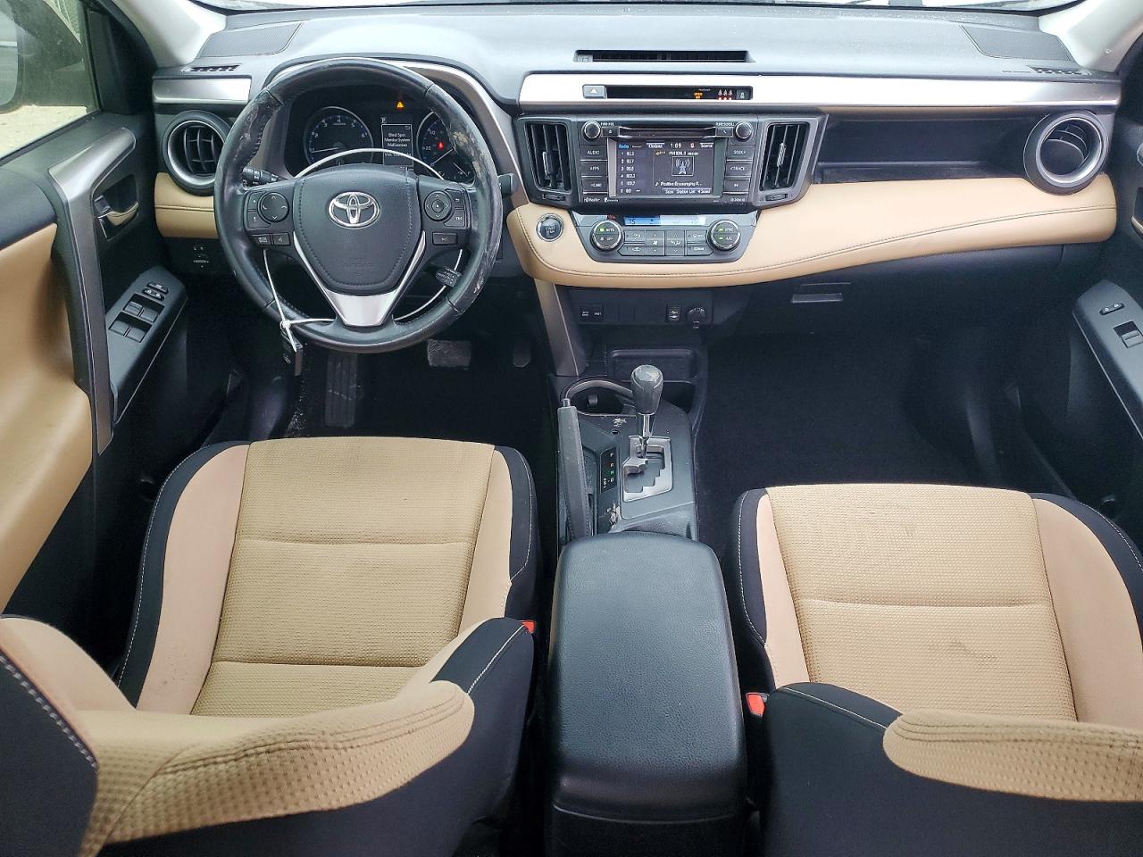2018 TOYOTA RAV4 ADVENTURE photo 8