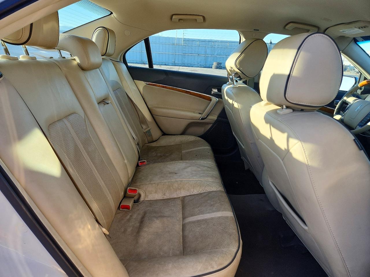 2012 LINCOLN MKZ photo 10