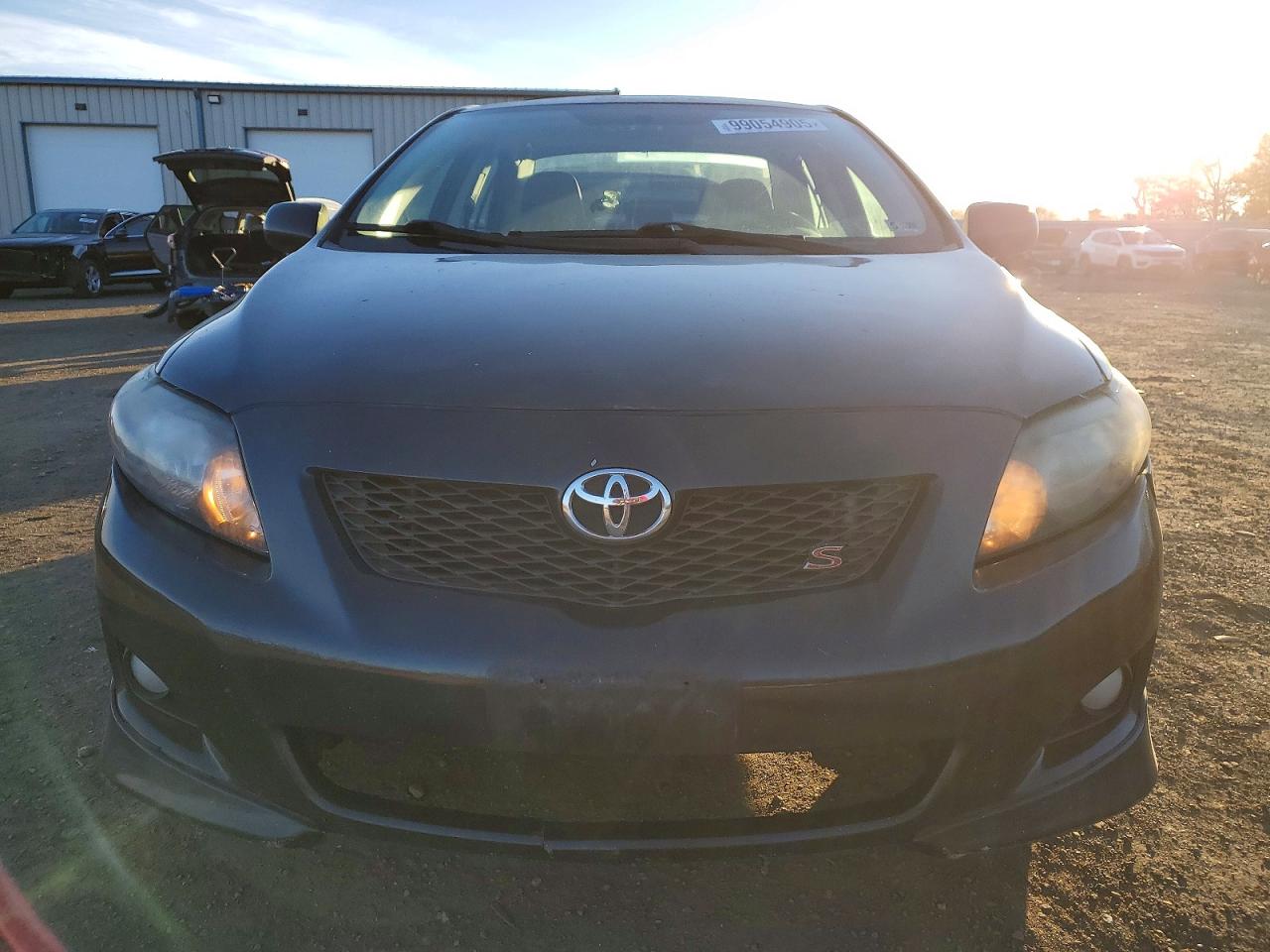 2010 TOYOTA COROLLA photo 5