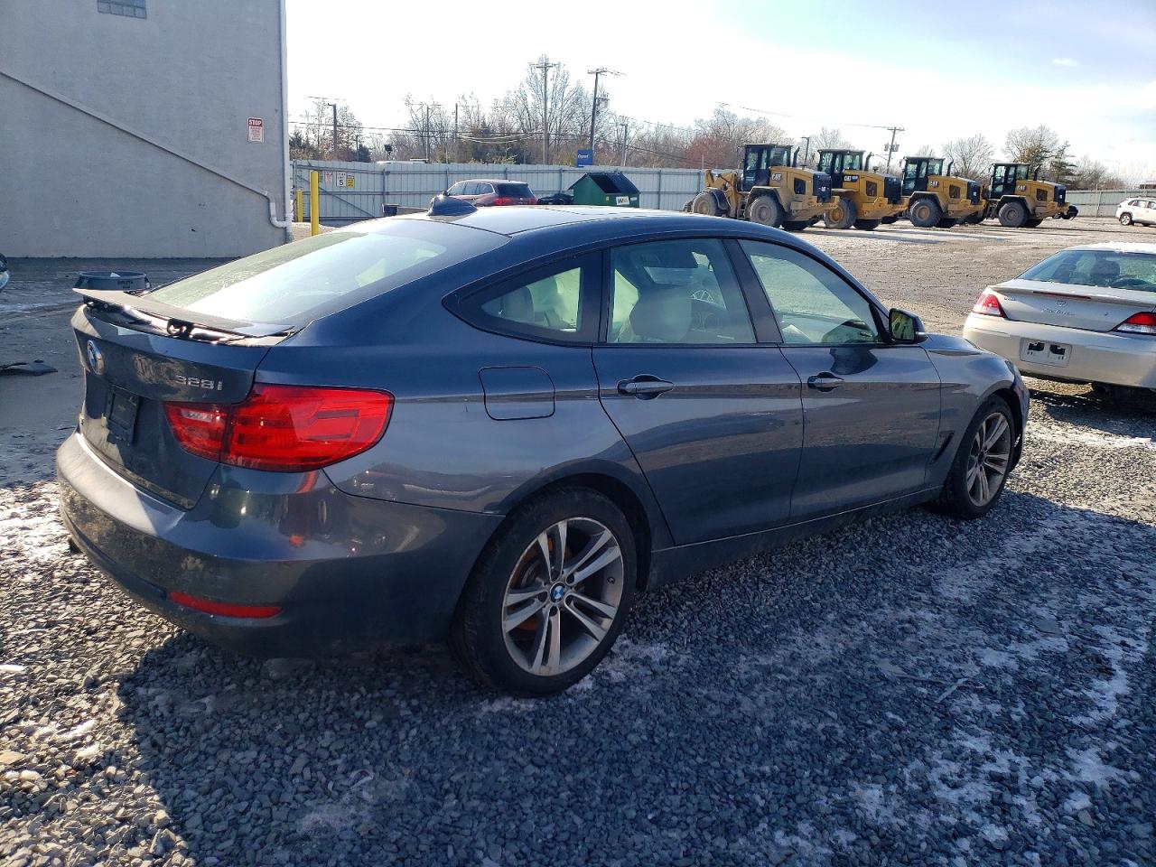2015 BMW 328 XIGT photo 3