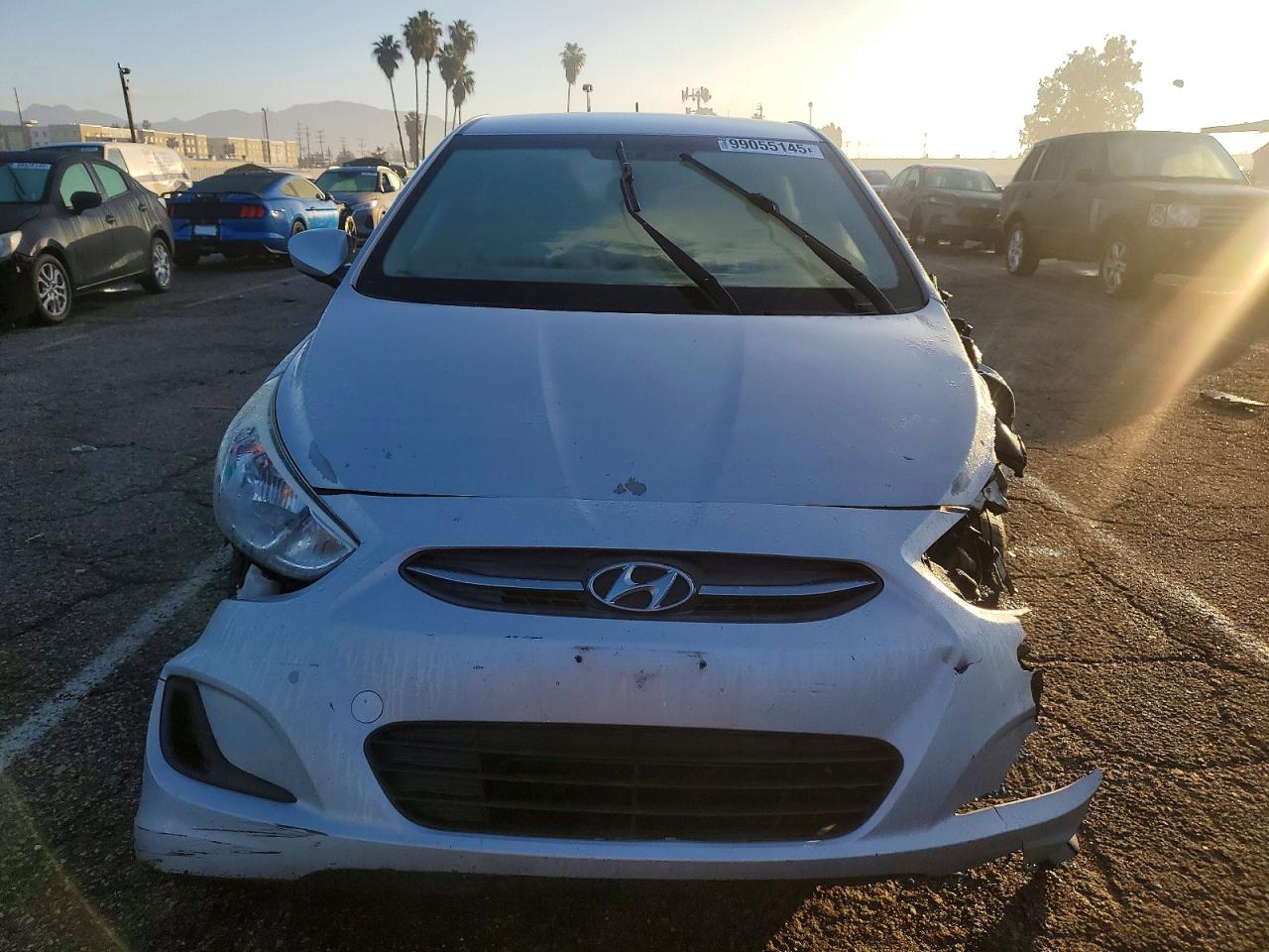 2016 HYUNDAI ACCENT SE photo 5