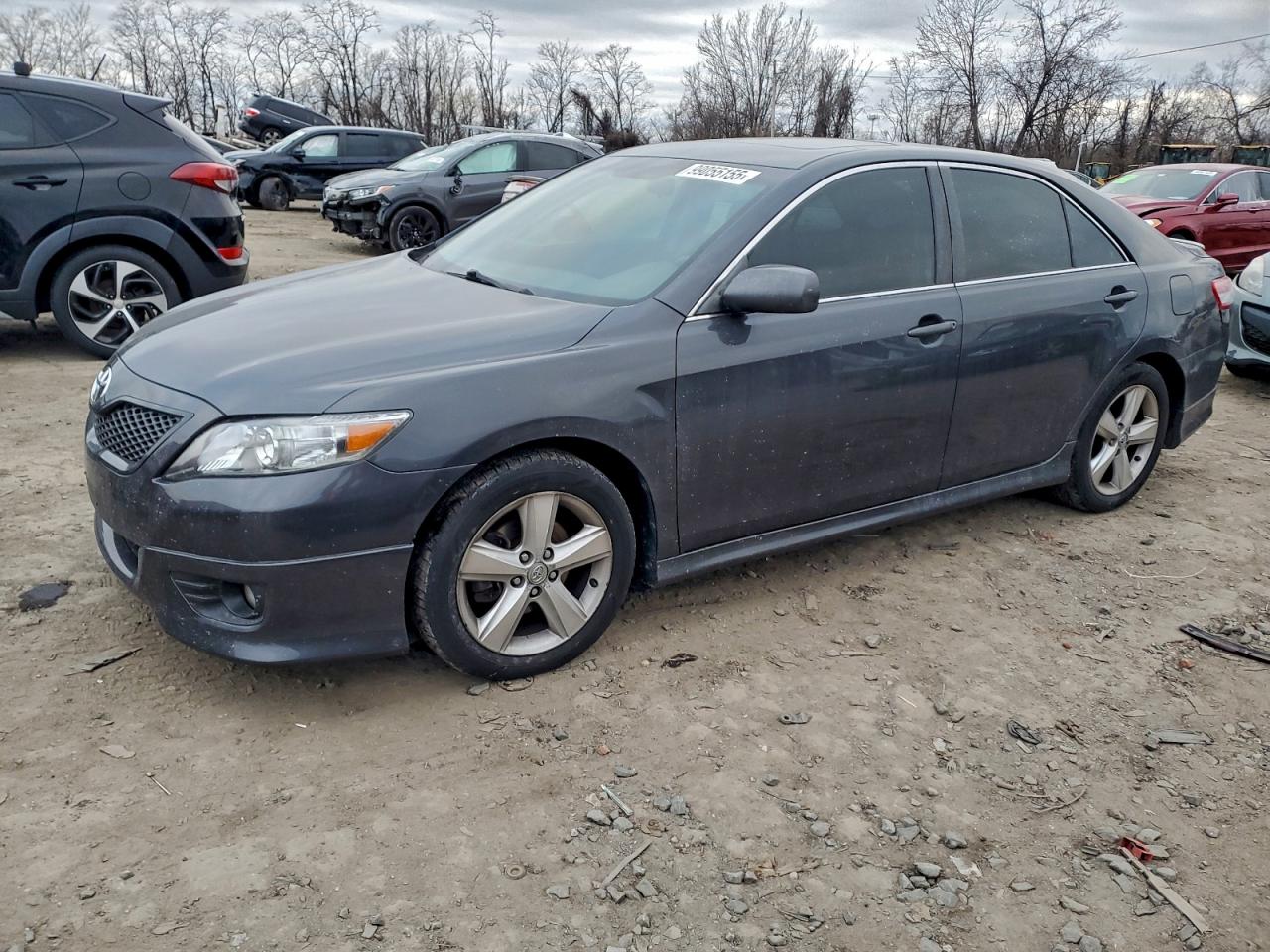2011 TOYOTA CAMRY