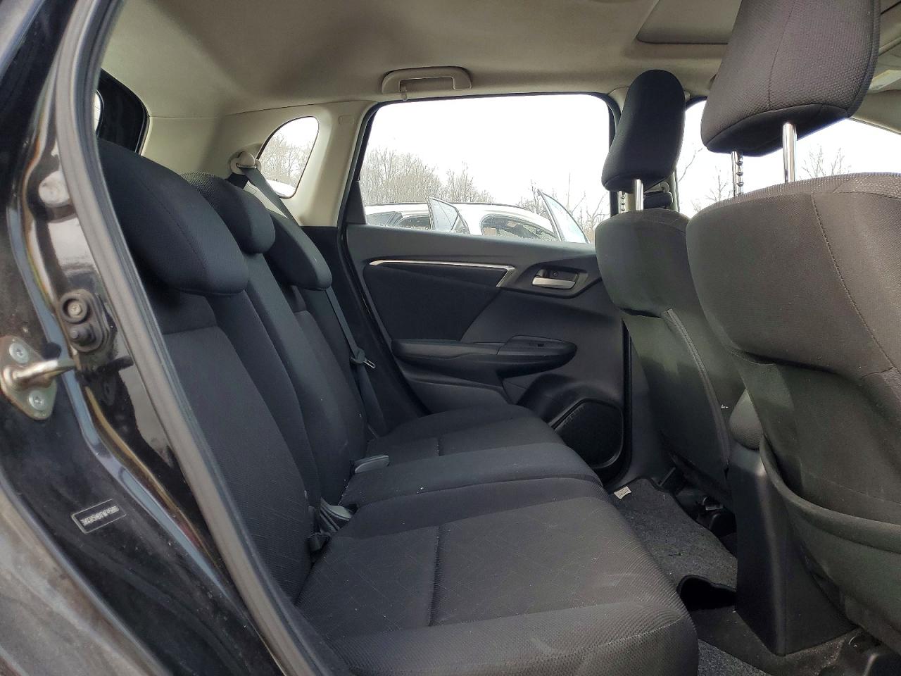 2015 HONDA FIT EX photo 11