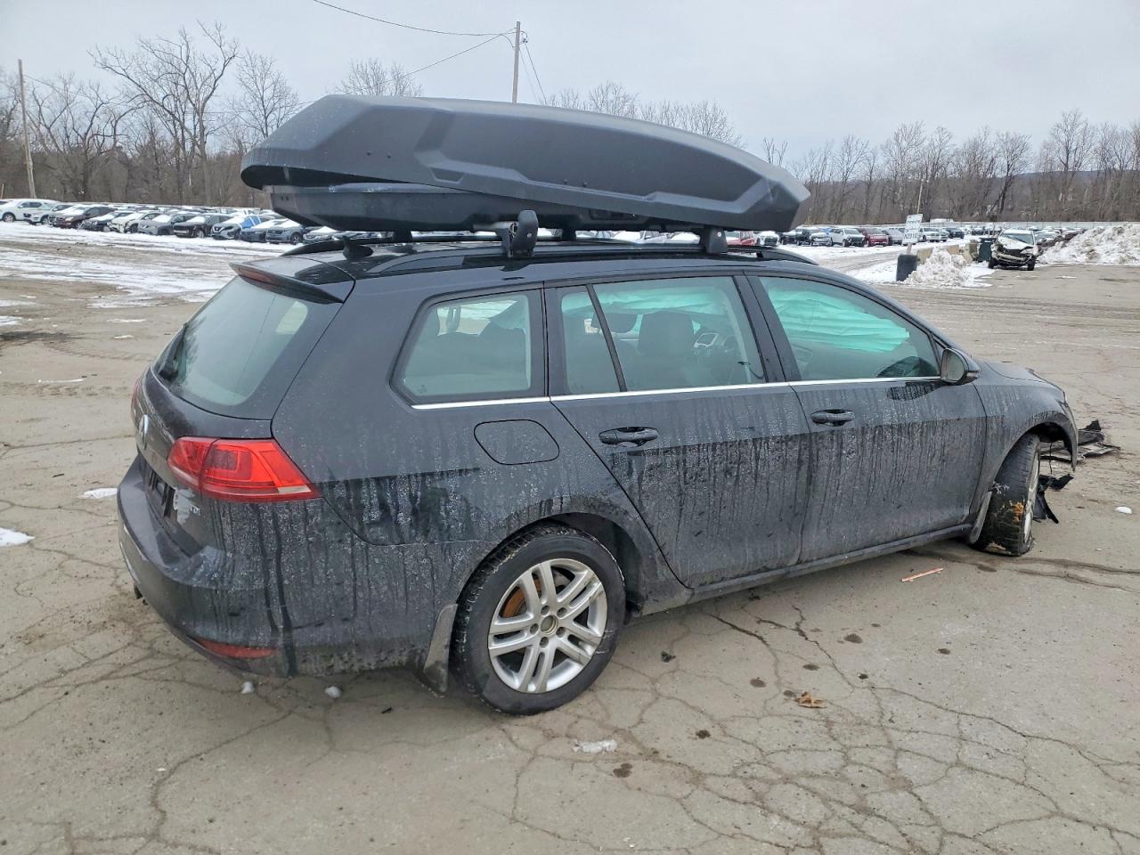 2015 VOLKSWAGEN GOLF SPORTWAGEN TDI S photo 3