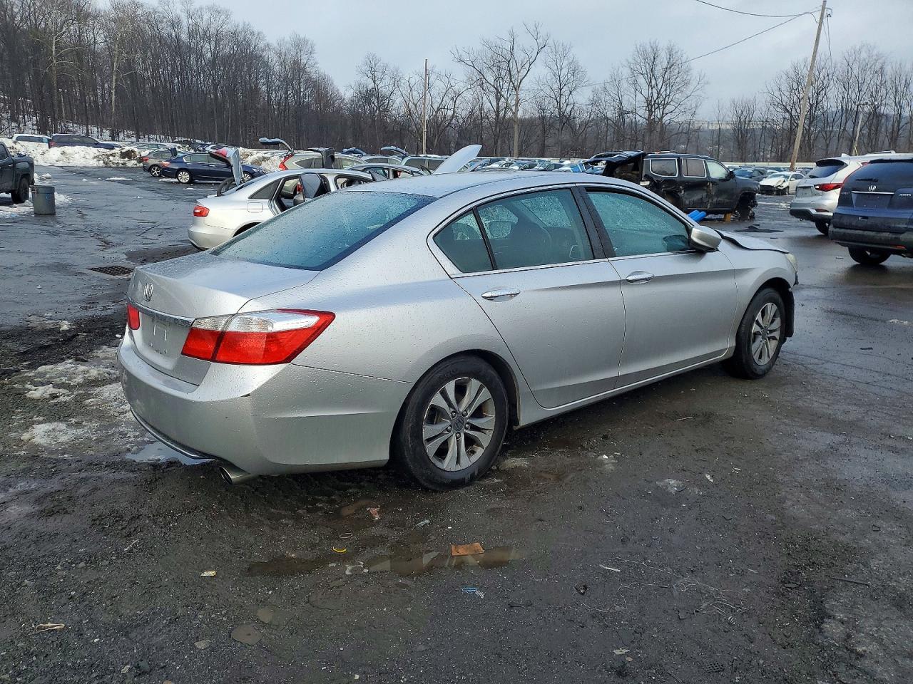 2013 HONDA ACCORD LX photo 3