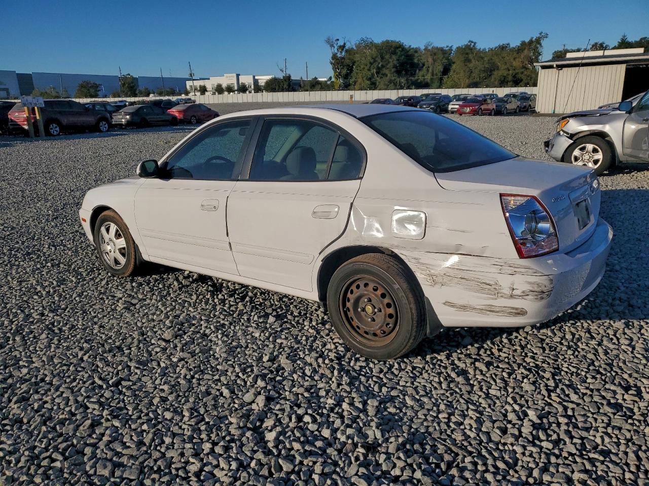 2005 HYUNDAI ELANTRA GLS photo 2