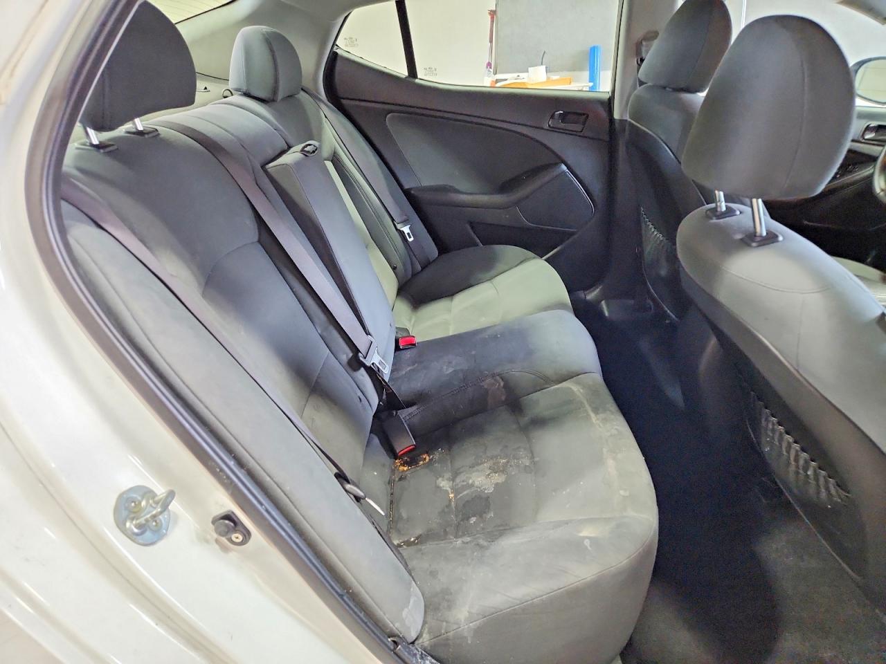 2015 KIA OPTIMA LX photo 28