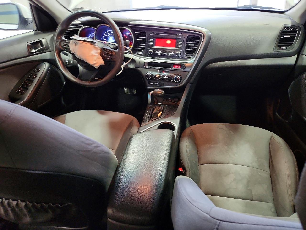 2015 KIA OPTIMA LX photo 22