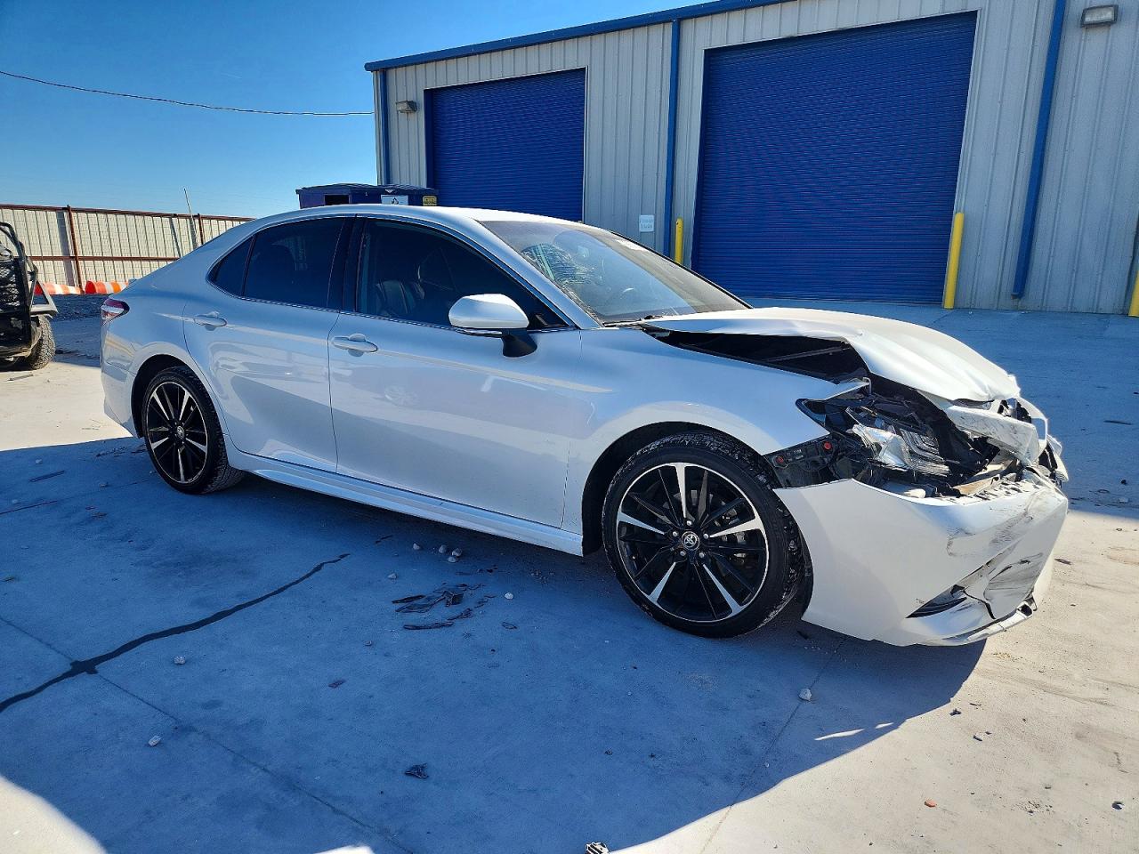 2020 TOYOTA CAMRY XSE photo 4