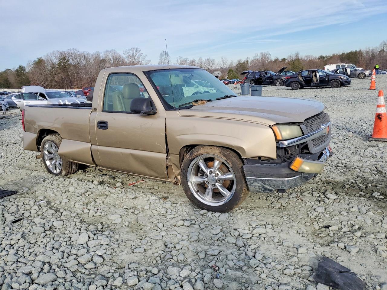 2005 CHEVROLET SILVERADO C1500 photo 4