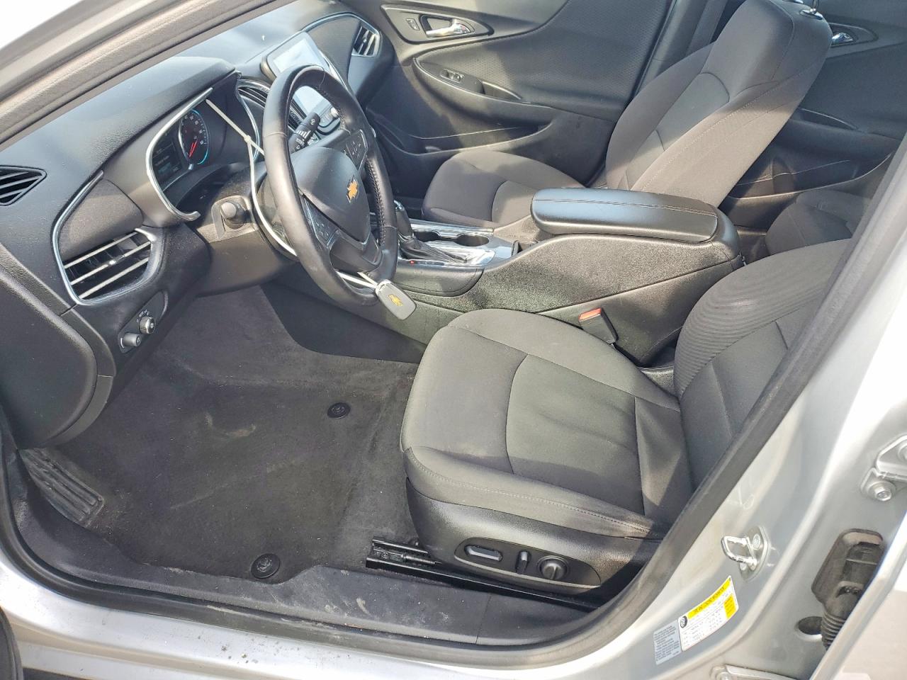 2018 CHEVROLET MALIBU LT photo 7