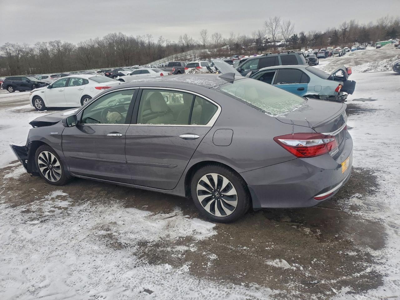 2017 HONDA ACCORD HYBRID EXL photo 2