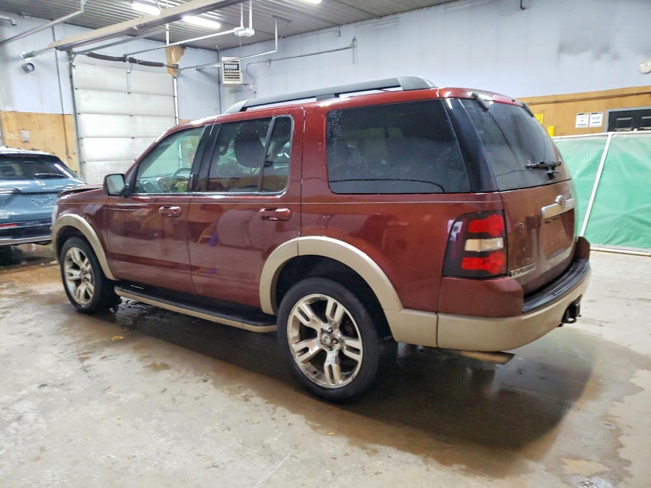 2009 FORD EXPLORER EDDIE BAUER photo 2