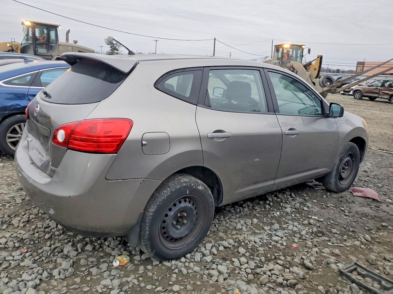 2009 NISSAN ROGUE S photo 3