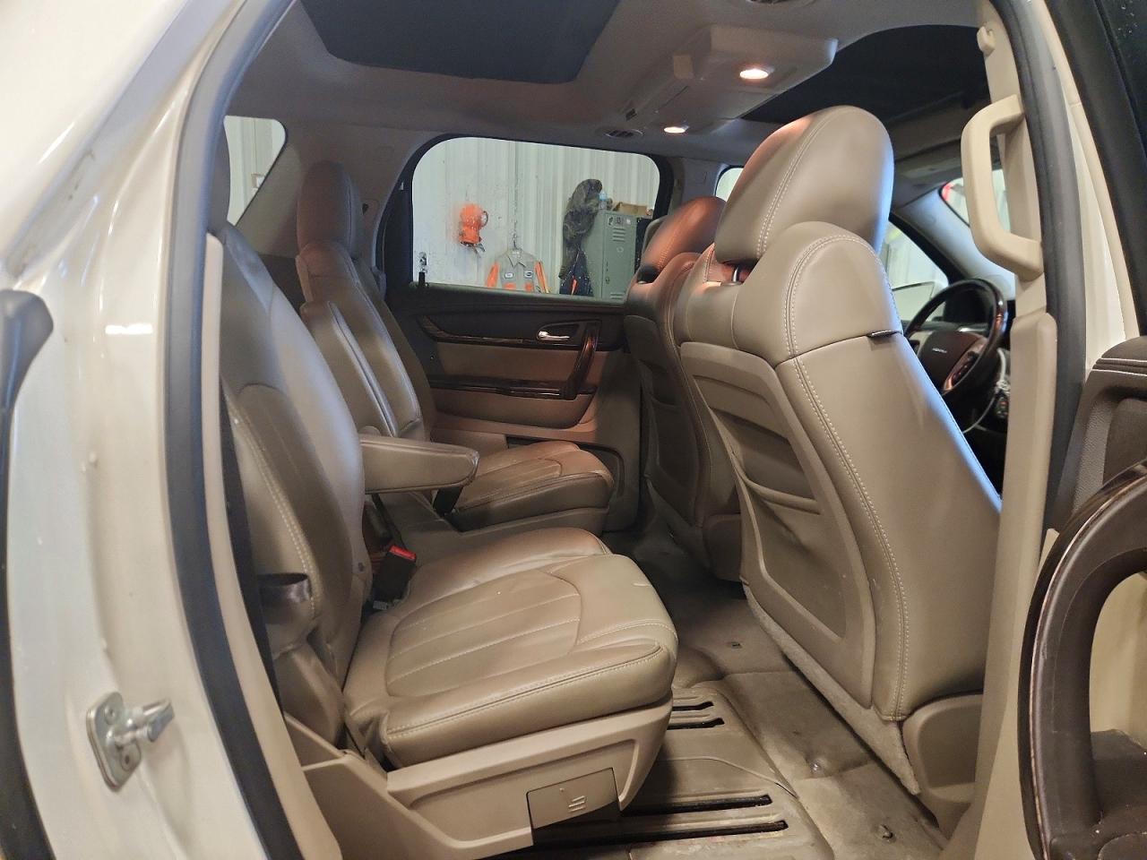 2014 GMC ACADIA DENALI photo 19