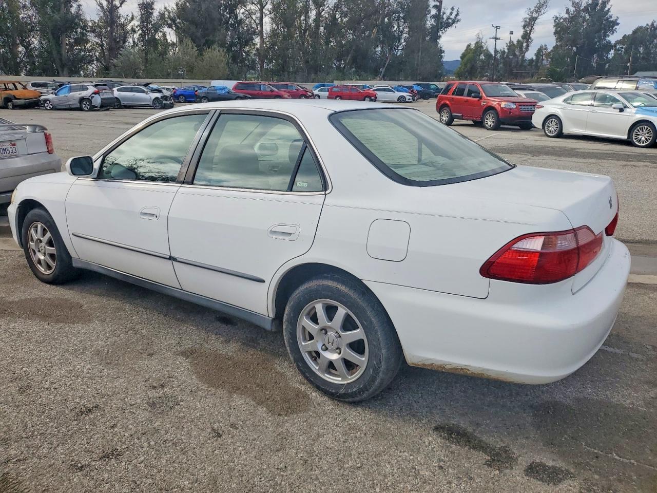 2000 HONDA ACCORD LX photo 2