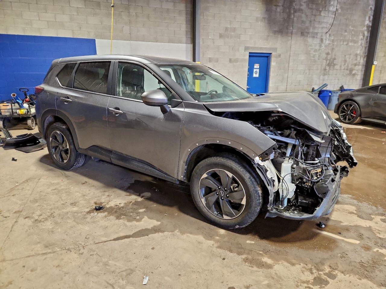 2025 NISSAN ROGUE SV photo 4