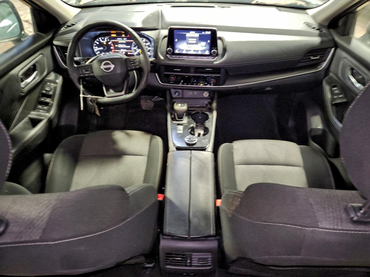 2025 NISSAN ROGUE SV photo 8