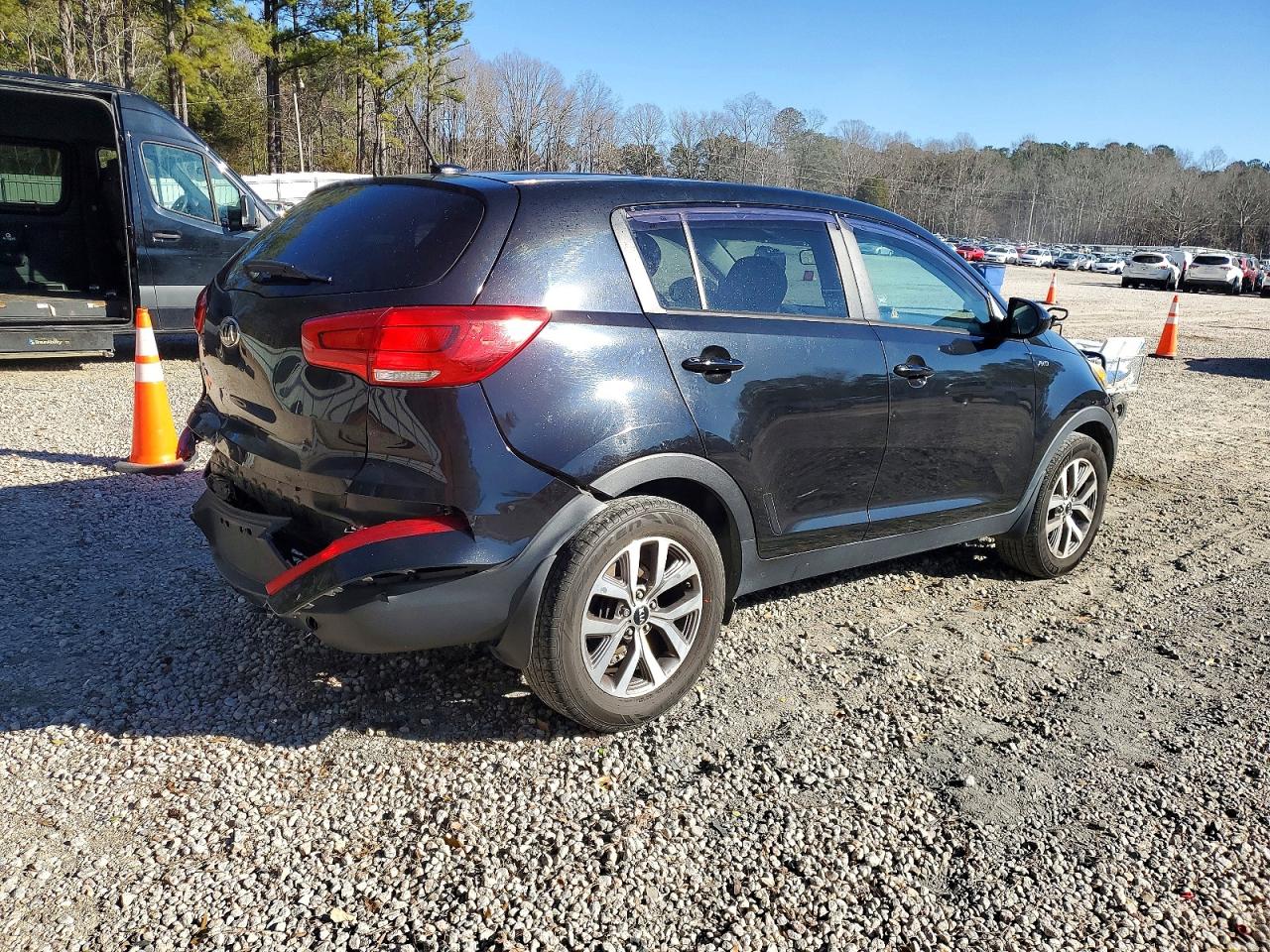 2016 KIA SPORTAGE LX photo 3