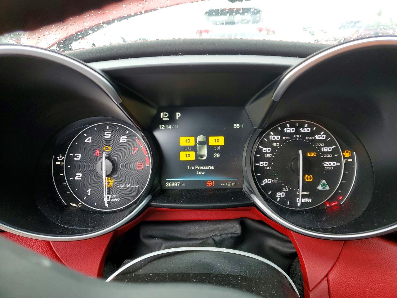 2017 ALFA ROMEO GIULIA QUADRIFOGLIO photo 9