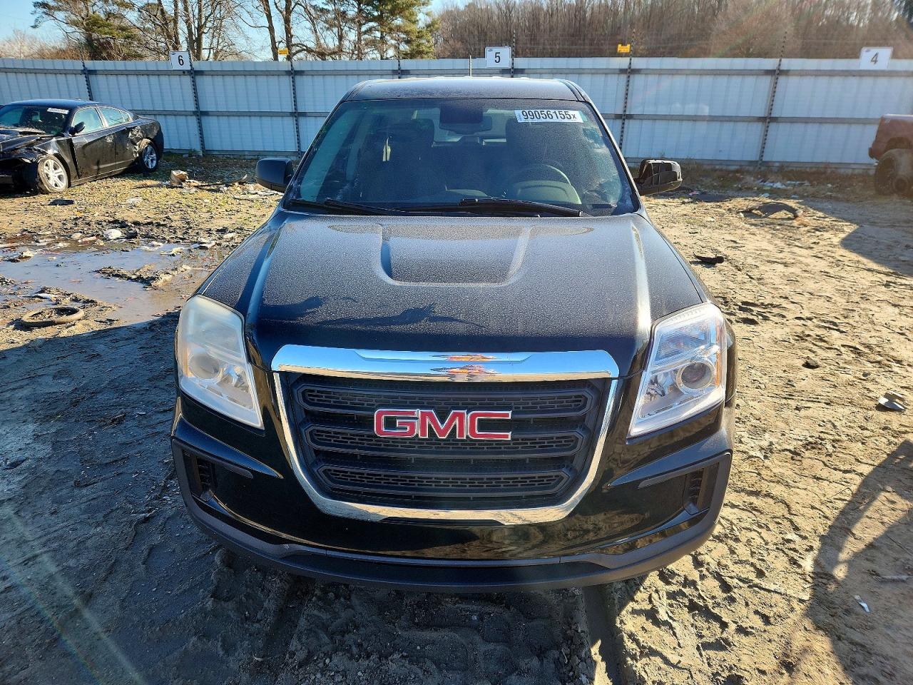 2017 GMC TERRAIN SLE photo 5