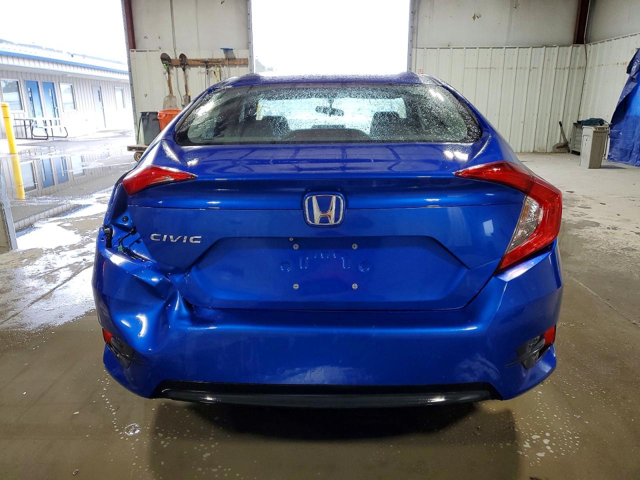2017 HONDA CIVIC LX photo 6