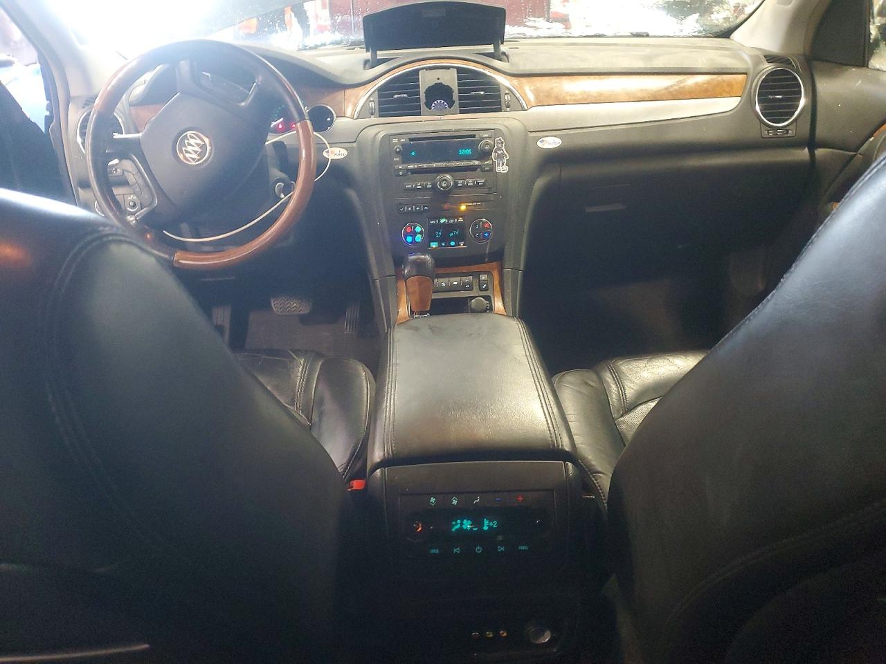 2010 BUICK ENCLAVE CXL photo 8