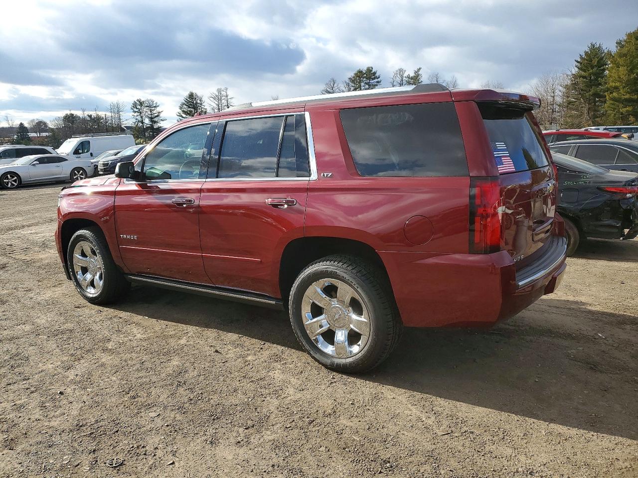 2016 CHEVROLET TAHOE K1500 LTZ photo 2