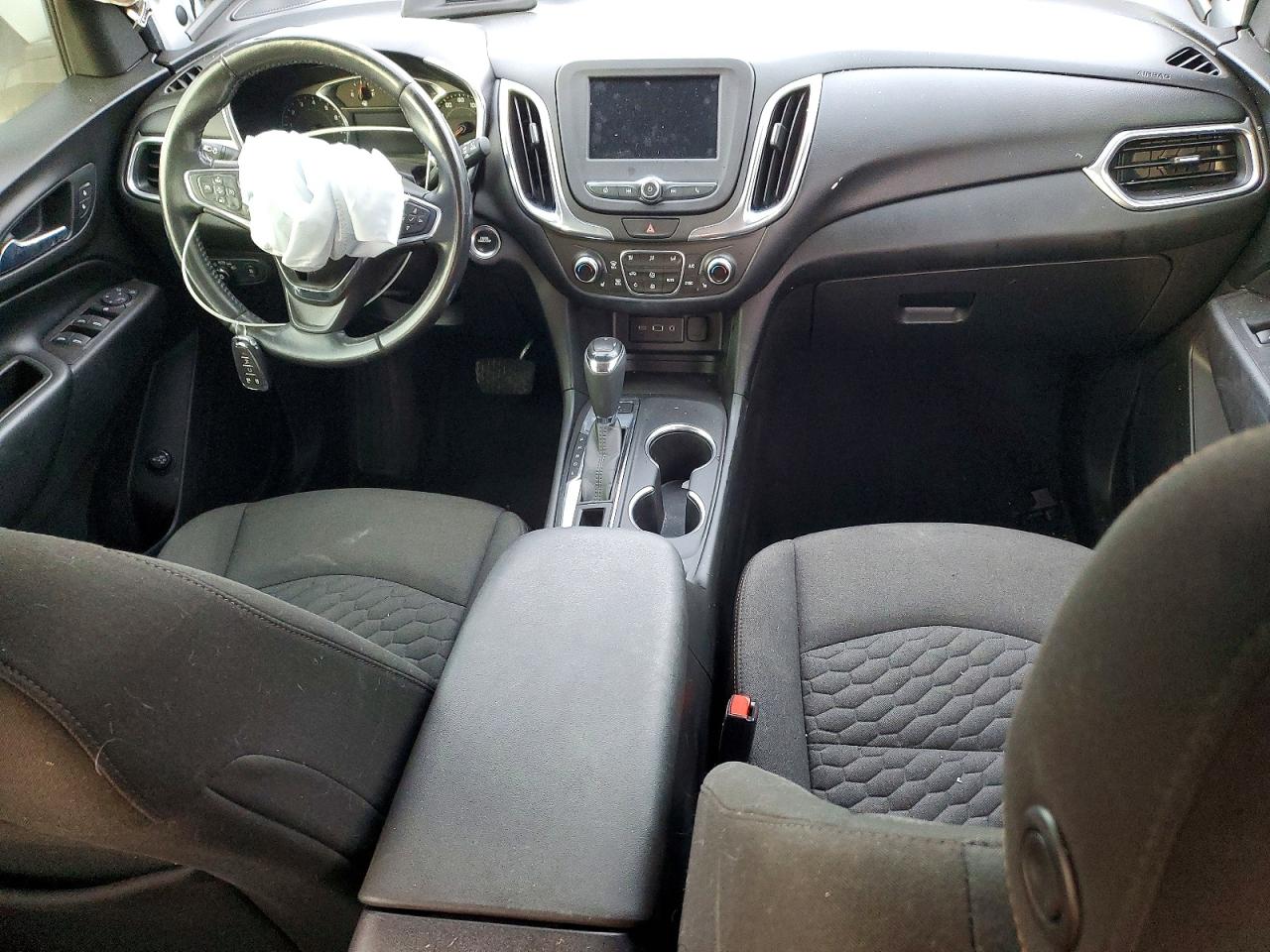 2020 CHEVROLET EQUINOX LT photo 8