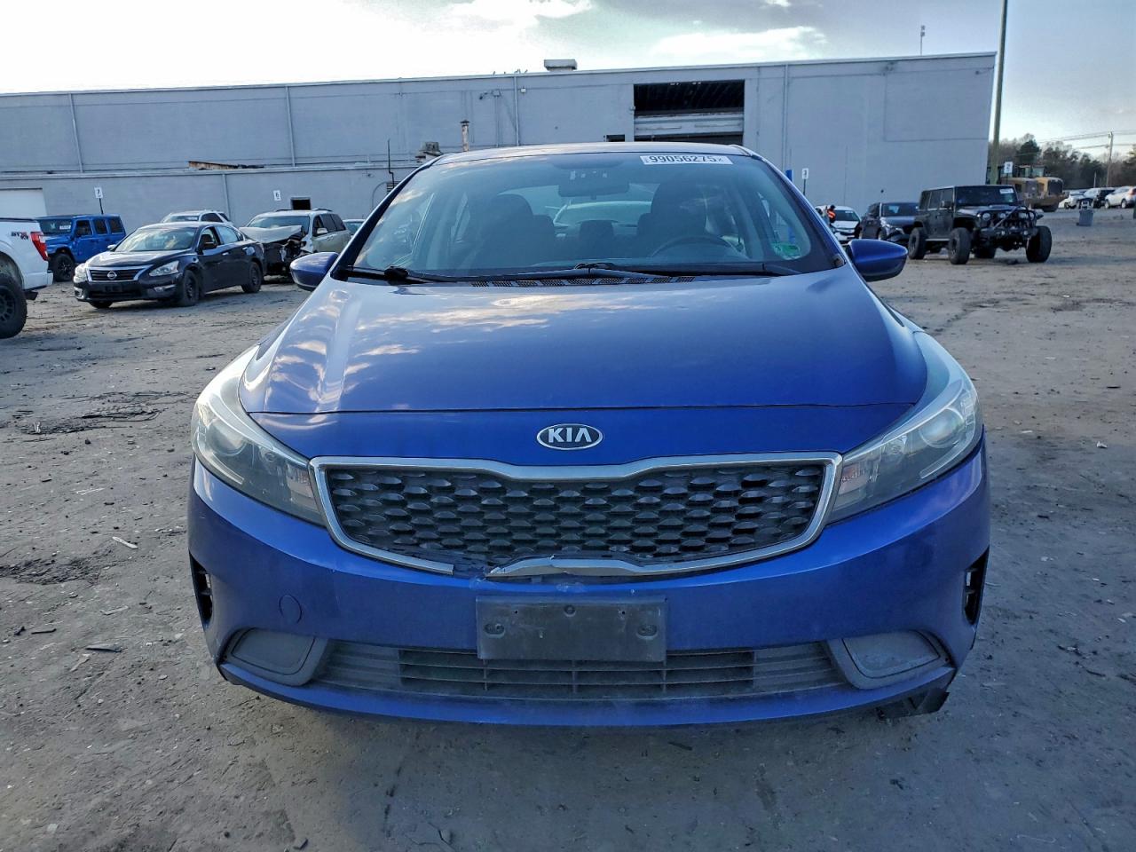 2017 KIA FORTE LX photo 5
