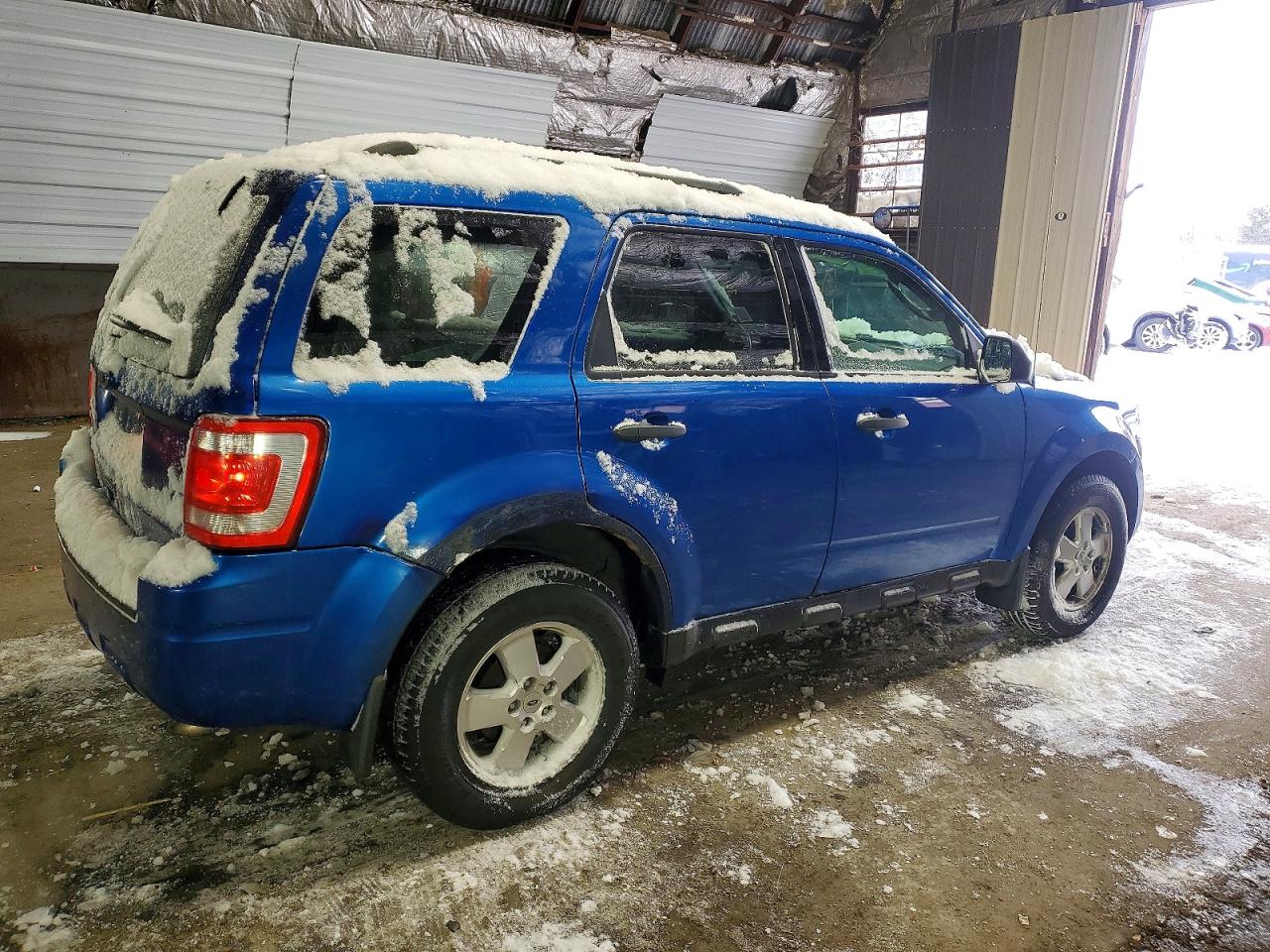 2012 FORD ESCAPE XLT photo 3